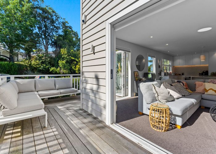  at 32A Sandown Road, Rothesay Bay, North Shore City, Auckland