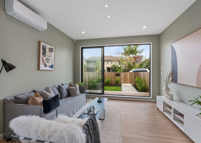  at 42-44 Byron Avenue, Takapuna, North Shore City, Auckland
