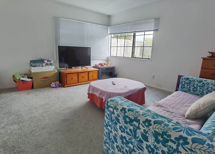  at 6 Westglen Place, Ranui, Waitakere City, Auckland