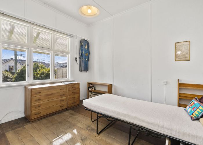  at 1 Moir Street, Mount Victoria, Wellington