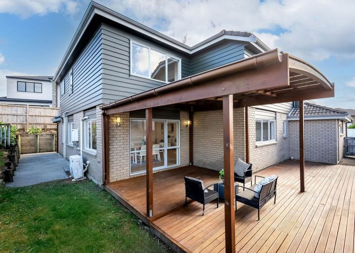  at 98 Medallion Drive, Albany, North Shore City, Auckland
