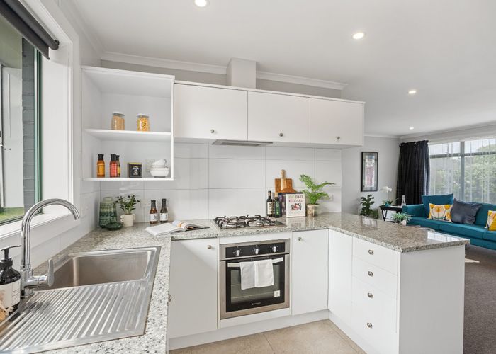  at 18 Watson Drive, Paraparaumu Beach, Paraparaumu