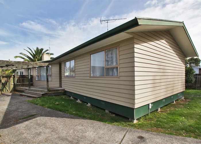  at 16 Coventry Road, Melville, Hamilton, Waikato
