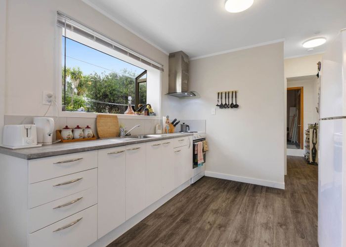  at 27 Roys Road, Weymouth, Manukau City, Auckland