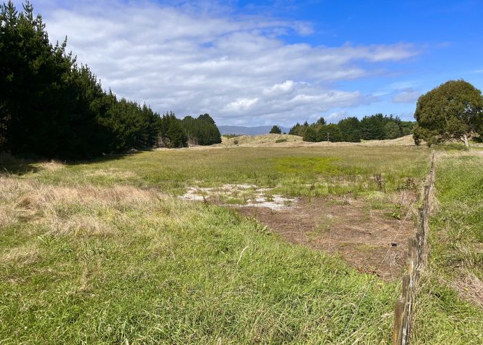 For sale 501A Waikawa Beach Road, Manakau, Horowhenua, Manawatu
