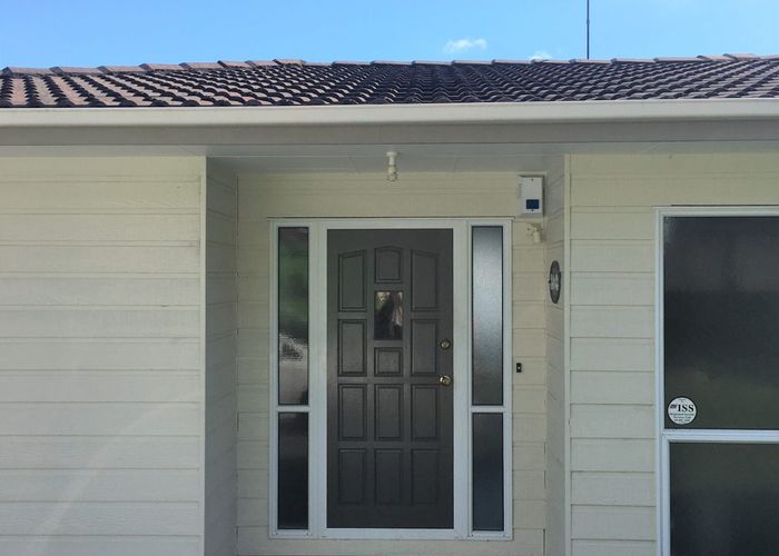  at 303 Glenfield Road, Glenfield, North Shore City, Auckland