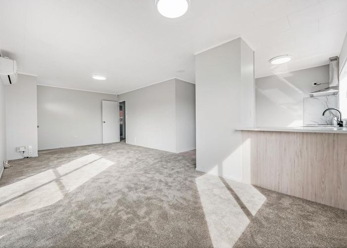  at 11b Zurich Place, Weymouth, Manukau City, Auckland