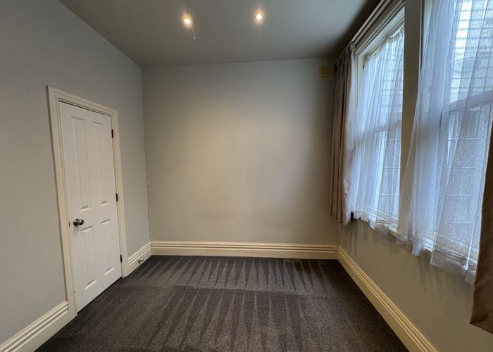  at 2/12 Hinau Road , Hataitai, Wellington, Wellington