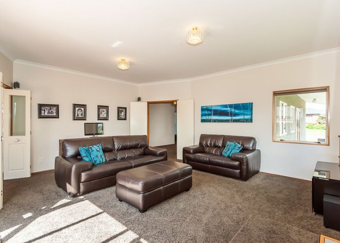  at 12 Greenwood Place, Fitzherbert, Palmerston North