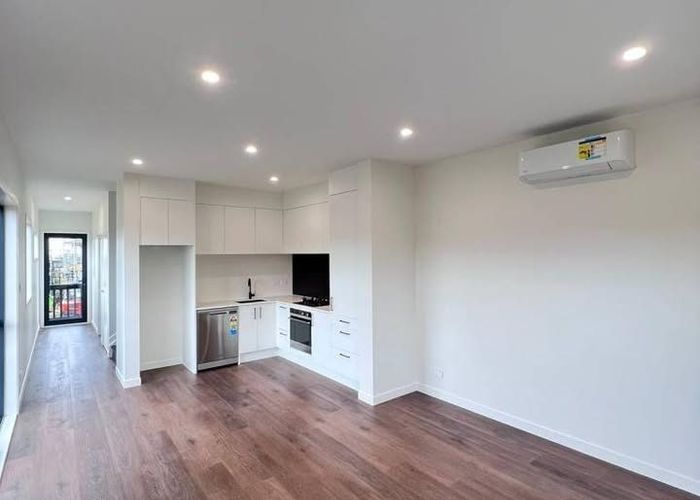  at 16 Tahere Road, Flat Bush, Manukau City, Auckland
