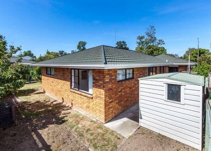  at 209 College Street, West End, Palmerston North, Manawatu / Whanganui