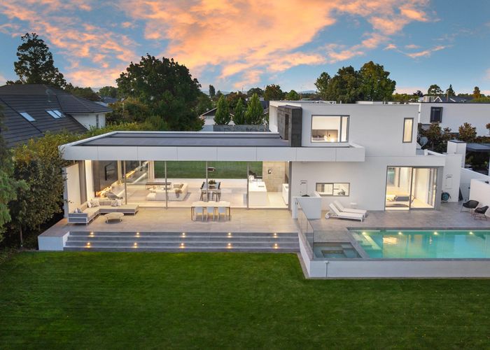  at 146 Glandovey Road, Fendalton, Christchurch City, Canterbury