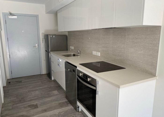  at G02/8 Gray Avenue, Mangere East, Manukau City, Auckland