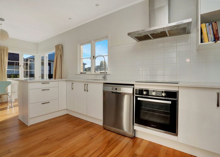  at 62 Nixon Street, Hamilton East, Hamilton, Waikato