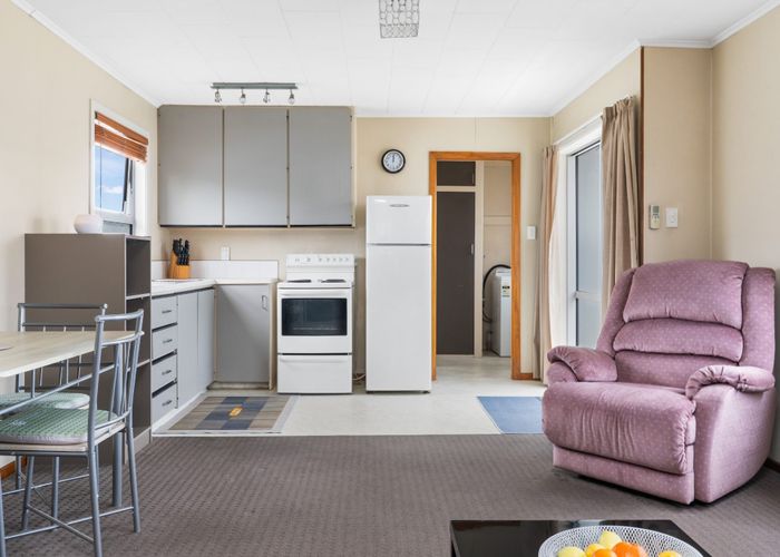  at 4/369 Hereford Street, Linwood, Christchurch City, Canterbury