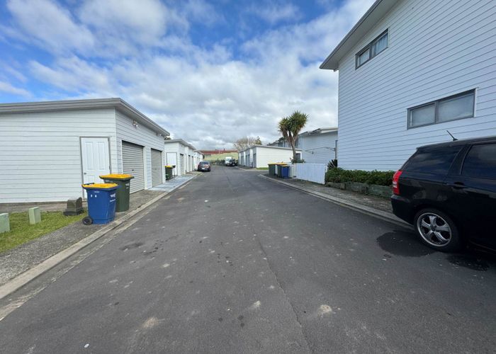  at 29/3 Hulme Place, Henderson, Waitakere City, Auckland