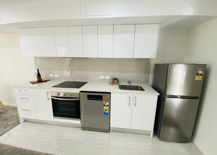  at 306/8 Gray Avenue, Mangere East, Manukau City, Auckland