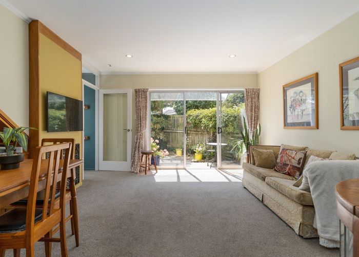  at 3/27 Rugby Street, Merivale, Christchurch City, Canterbury