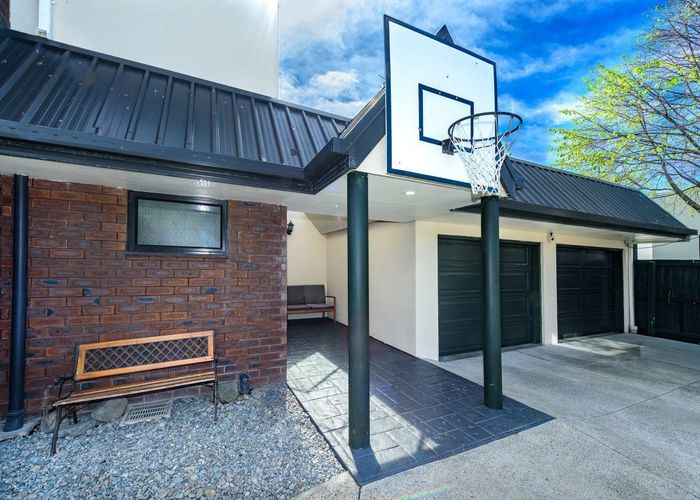  at 2/369 Linwood Avenue, Bromley, Christchurch City, Canterbury