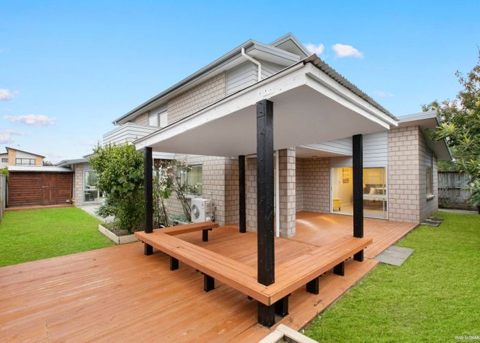  at 10 Coolaghy Drive, Flat Bush, Manukau City, Auckland