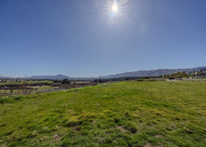  at 2 Jackson Rise, Luggate, Wanaka, Otago