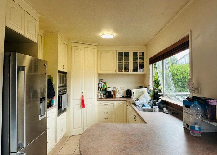  at 196  Methuen Road, New Windsor, Auckland City, Auckland