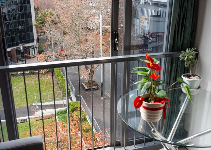  at 313/421 Queen Street, City Centre, Auckland City, Auckland