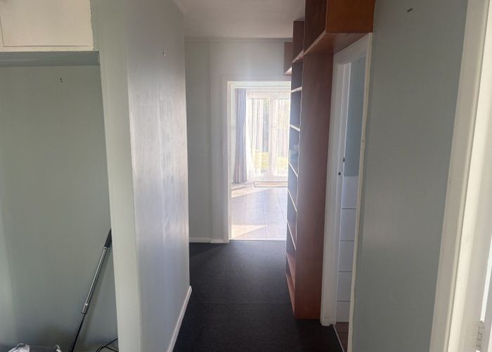  at 4 Mackelvey Place, Tawa, Wellington, Wellington