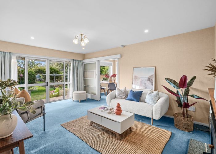  at 10 Ron Place, Bishopdale, Christchurch City, Canterbury