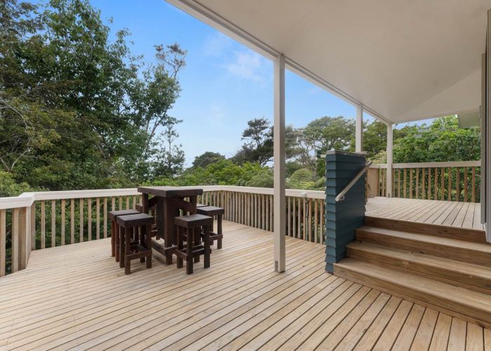  at 2/15 Beatrice Avenue, Hillcrest, North Shore City, Auckland