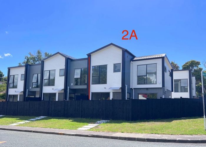  at 2A Garner Place, Glenfield, Auckland
