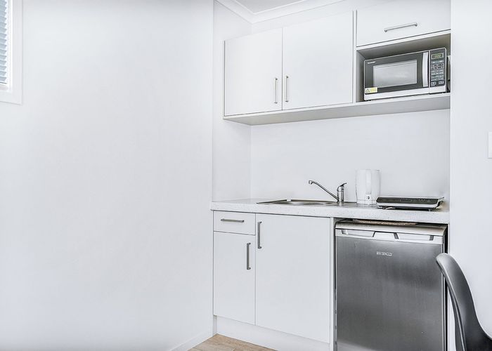  at 6/30 Hunter Street, Hamilton Lake, Hamilton, Waikato