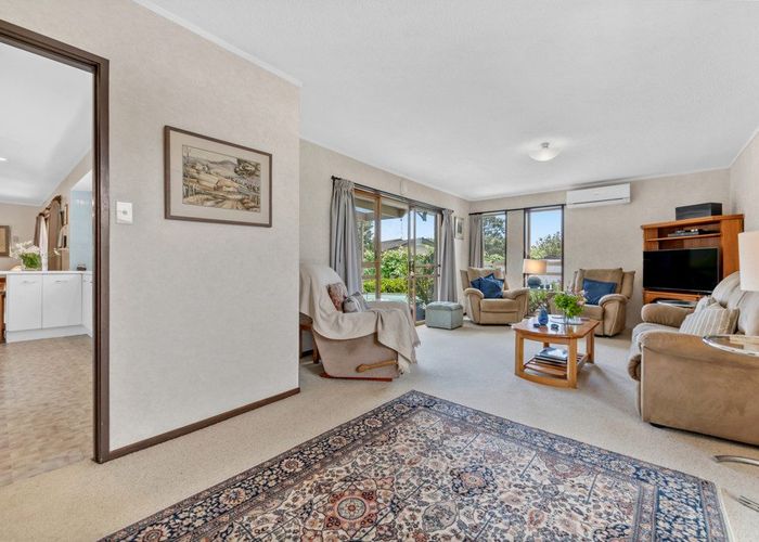  at 17 Jane Gifford Place, Half Moon Bay, Auckland