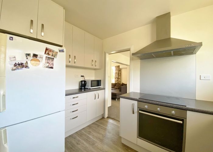  at 19 Lodge Pl, Ilam, Christchurch City, Canterbury