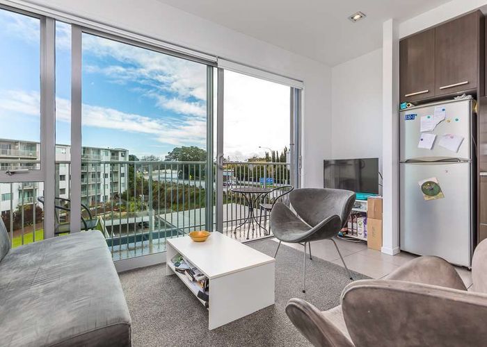  at C402/130 Anzac Street, Takapuna, North Shore City, Auckland