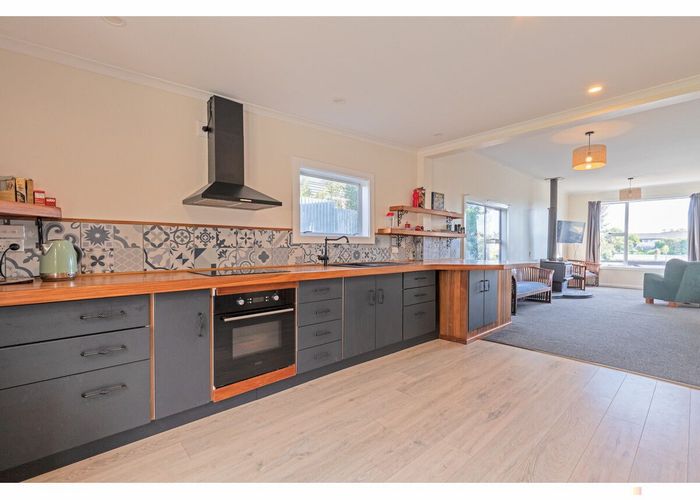  at 6 Thomas Street, West End, Timaru, Canterbury