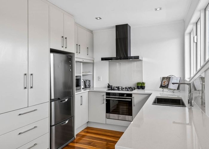  at 100  Riddell Road, Glendowie, Auckland City, Auckland