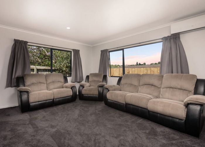  at 60 Village Park Drive, Welcome Bay, Tauranga