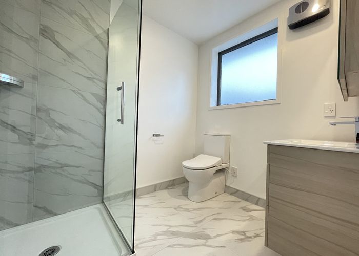  at 2/35 Mohua Lane, Upper Riccarton, Christchurch