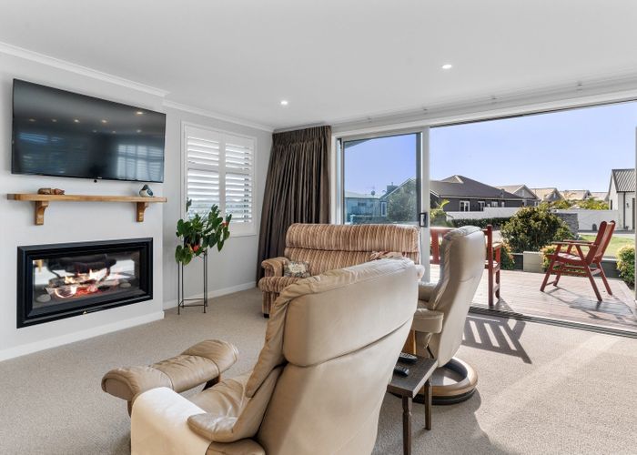  at 14 Cassinia Close, Papamoa Beach, Papamoa