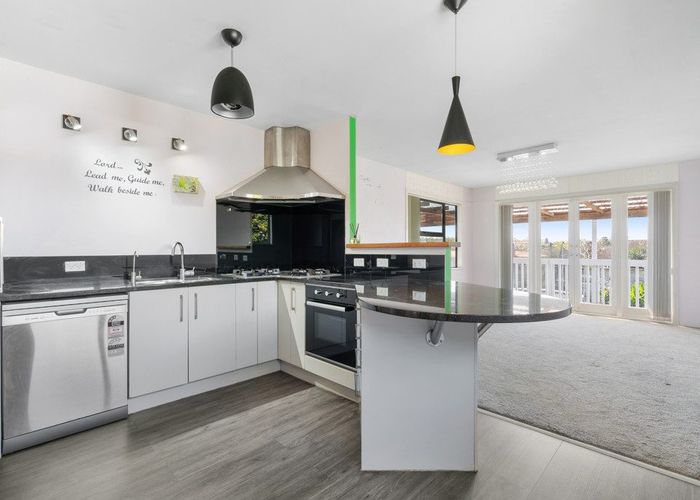  at 9 Thompson Terrace, Manurewa, Auckland