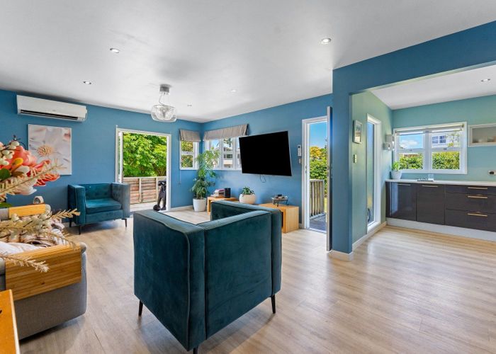  at 32 Noall Street, Te Atatu Peninsula, Auckland