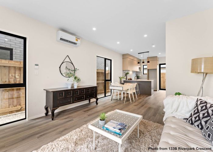  at 133A Riverpark Crescent, Henderson, Waitakere City, Auckland