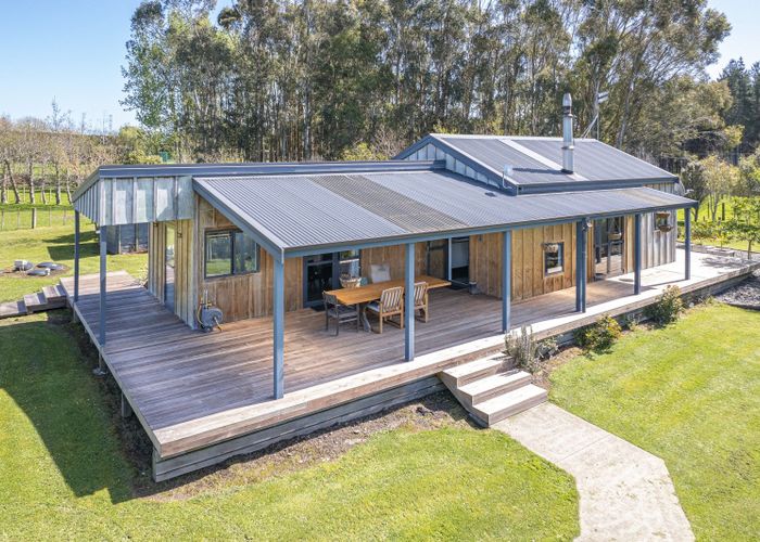  at 678 No 2 Line, Whanganui