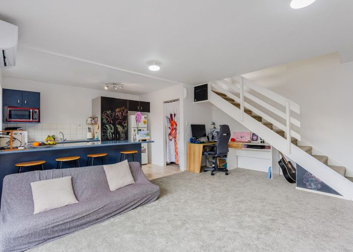  at 15/65 Rangatira Road, Beach Haven, North Shore City, Auckland