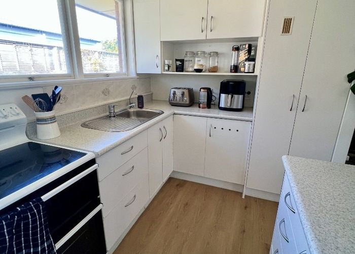  at 2/179 Victoria Road, Devonport, North Shore City, Auckland