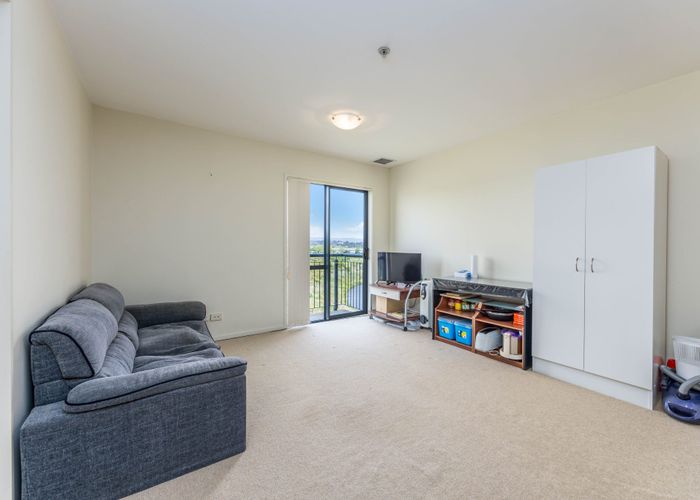  at 6C/17 Crown Lynn Place, New Lynn, Waitakere City, Auckland