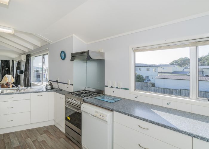  at 1 Banks Street, Cooks Beach, Whitianga