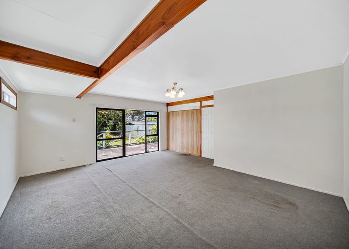  at 11 Fulton Crescent, Otara, Auckland