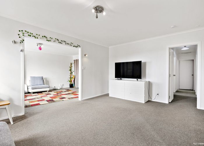  at 14 Ludlow Terrace, Totara Vale, North Shore City, Auckland